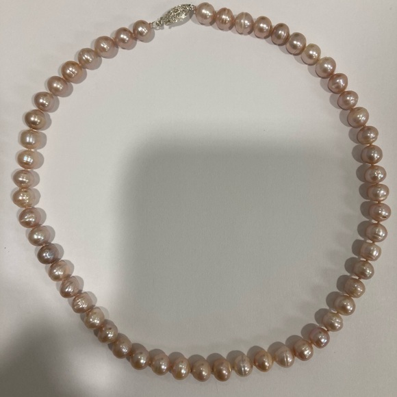 Cultured freshwater pearl necklace mauve - Picture 2 of 8